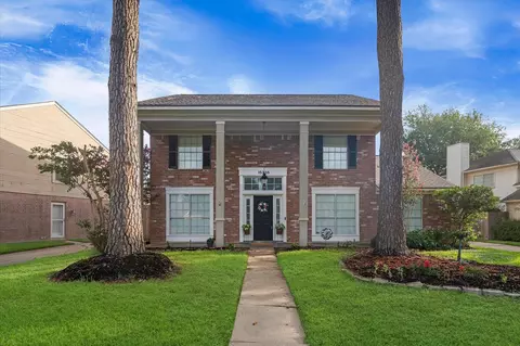 16338 Hickory Point Rd, Houston, TX 77095