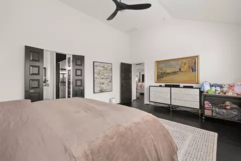 Bedroom - 5515 Elden Trl, Pasadena, TX 77505 photo 4 of 4