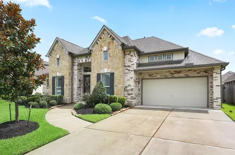 Exterior - 5515 Elden Trl, Pasadena, TX 77505 photo 2 of 6