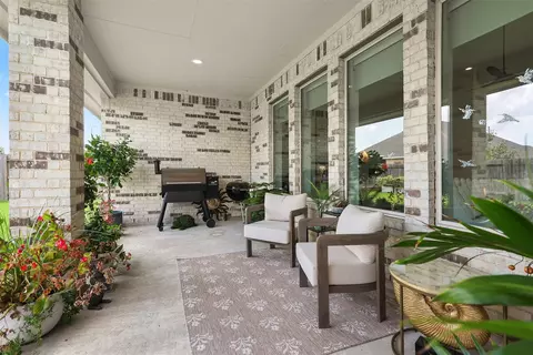 Exterior - 5515 Elden Trl, Pasadena, TX 77505 photo 6 of 6