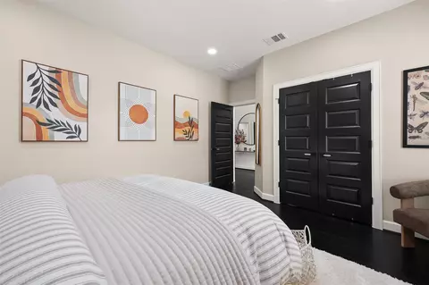 Bedroom - 5515 Elden Trl, Pasadena, TX 77505 photo 2 of 4