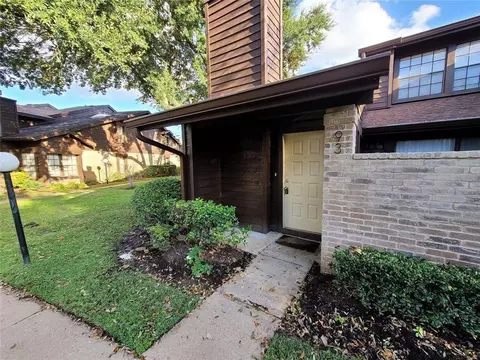 2510 Grants Lake Blvd #93, Sugar Land, TX 77479