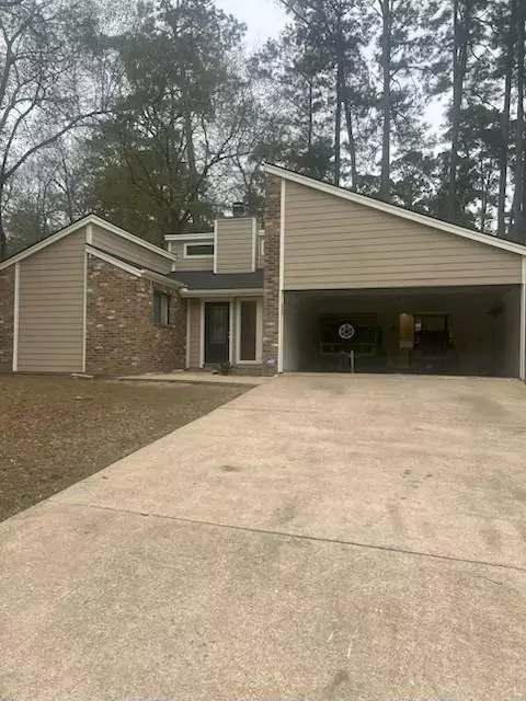 431 Evergreen Dr, Huntsville, TX 77340