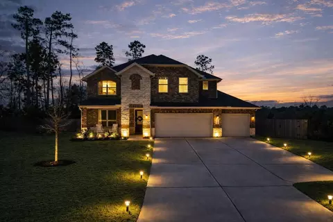 237 Jim Hall Ln, New Waverly, TX 77358