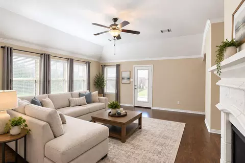 3114 Sherbrooke Canyon Ln, Houston, TX 77047