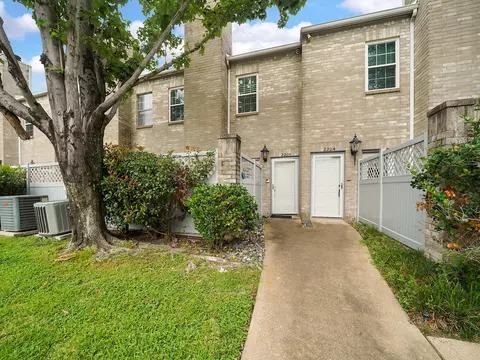 6000 Reims Rd #2205, Houston, TX 77036