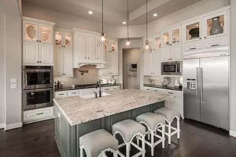 Kitchen - 10111 Masdevallia Dr, Simonton, TX 77476 photo 1 of 1