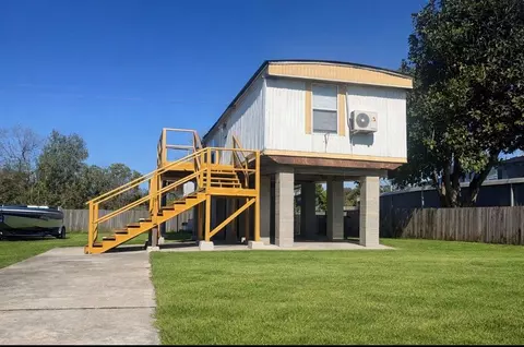 11509 Spicewood Ln, Houston, TX 77044
