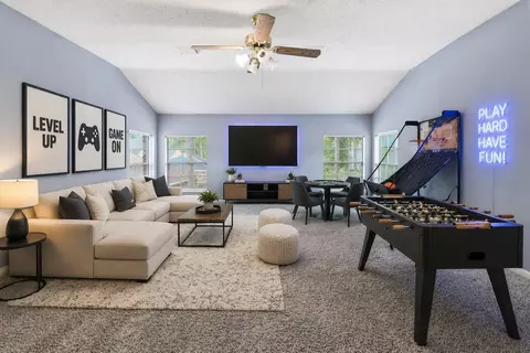 Living - 2726 Alderleaf Pl, Spring, TX 77388 photo 7 of 7
