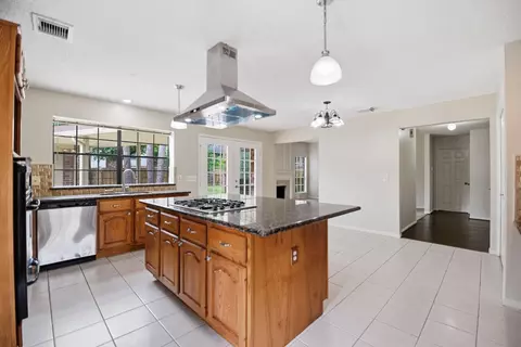 Kitchen - 2726 Alderleaf Pl, Spring, TX 77388 photo 3 of 4