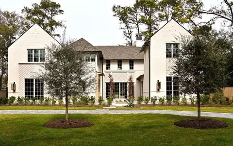 11710 Wendover Ln, Houston, TX 77024