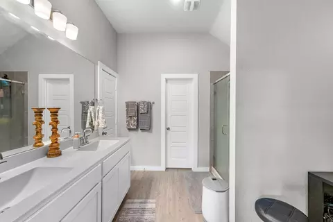 Entry Way - 721 Roaring Falls Dr, Willis, TX 77378 photo 6 of 7