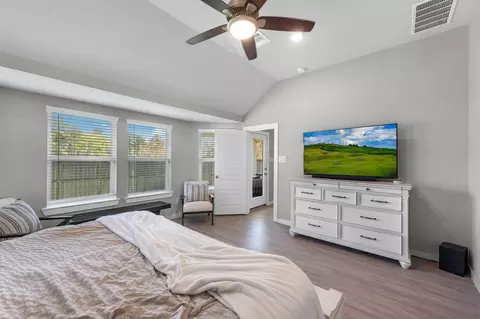 Bedroom - 721 Roaring Falls Dr, Willis, TX 77378 photo 6 of 6