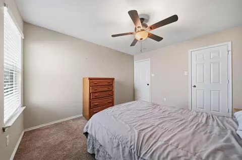 Bedroom - 2729 Skinner Dr, Lorena, TX 76655 photo 4 of 6