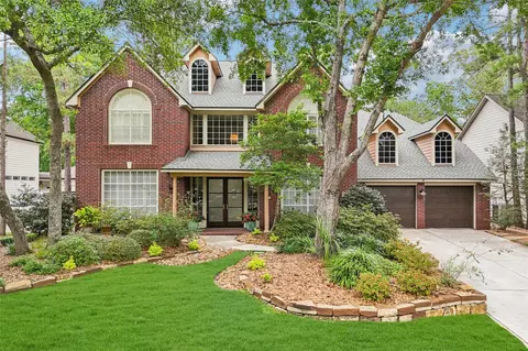 18 Woodmere Pl, The Woodlands, TX 77381
