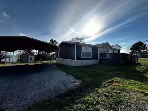 190 E Austin Ave, Onalaska, TX 77360 photo 1