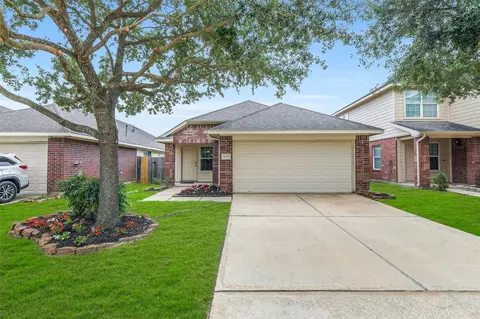 17226 Osprey Landing Dr, Hockley, TX 77447