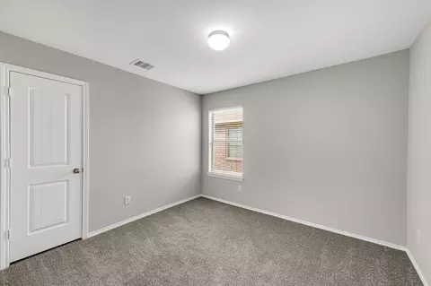 Bedroom - 2107 Naplechase Crest Dr, Spring, TX 77373 photo 4 of 5