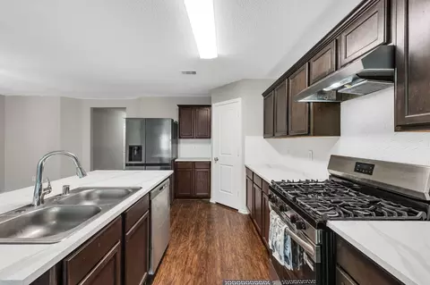 Kitchen - 2107 Naplechase Crest Dr, Spring, TX 77373 photo 2 of 2