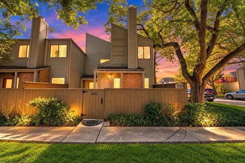 1653 Prairie Mark Ln, Houston, TX 77077