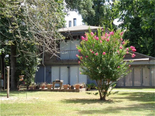 10121 Deep Forest Dr, Conroe, TX 77306 photo 1