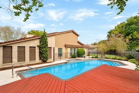 2911 Stone Way Dr, Houston, TX 77082
