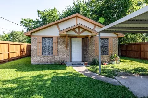 3253 Francis St, Houston, TX 77004