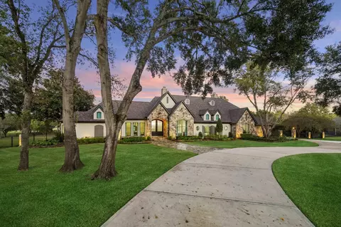 6602 Riva Ridge Dr, Richmond, TX 77406