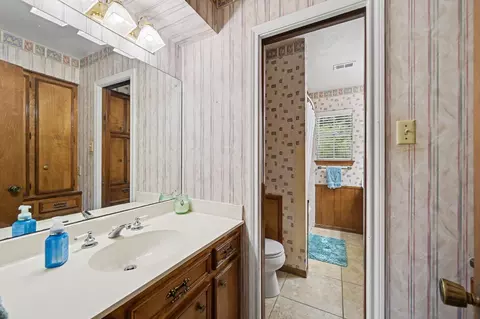 Bath - 3203 Eula Morgan Rd, Katy, TX 77493 photo 1 of 2