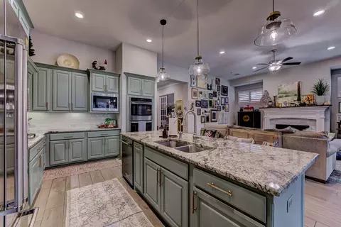 18111 Kersland Ct, Richmond, TX 77407