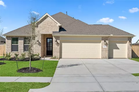 1524 Apache Heights Dr, Dayton, TX 77535