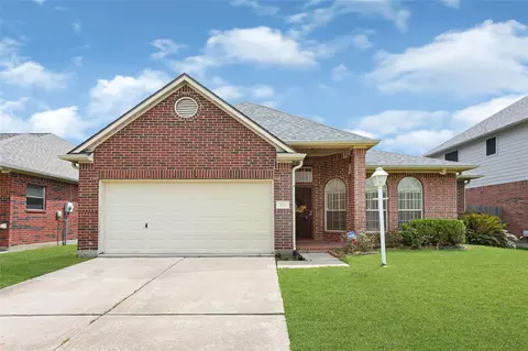 3147 W Hampton Dr, Houston, TX 77082