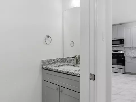 Bath - 2811 Bowlin Leaf Ln, Houston, TX 77014 photo 1 of 4