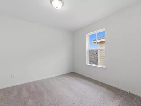 Bedroom - 2811 Bowlin Leaf Ln, Houston, TX 77014 photo 5 of 6