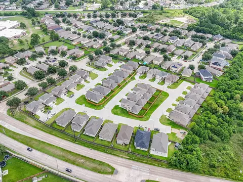 View/Area - 2811 Bowlin Leaf Ln, Houston, TX 77014 photo 2 of 3