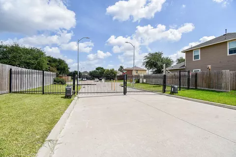 View/Area - 2811 Bowlin Leaf Ln, Houston, TX 77014 photo 4 of 4