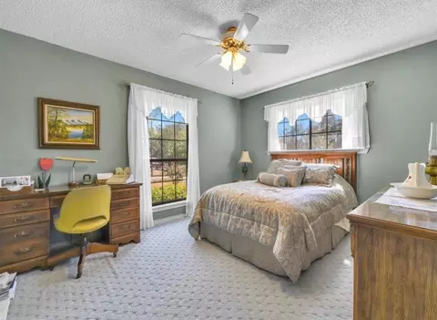 Bedroom - 70 E Post Oak Ln, Shepherd, TX 77371 photo 4 of 4