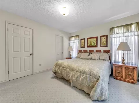 Bedroom - 70 E Post Oak Ln, Shepherd, TX 77371 photo 1 of 4