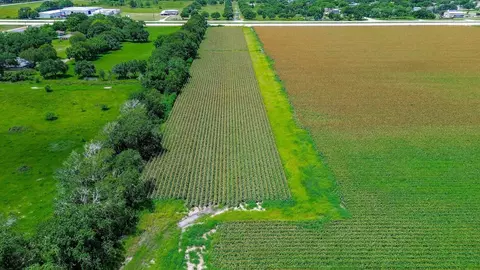 000 Hartledge Rd, Rosenberg, TX 77471 photo 6