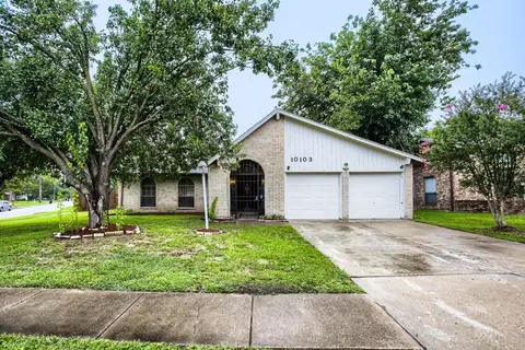 10103 Inwood Shadows St, Houston, TX 77088