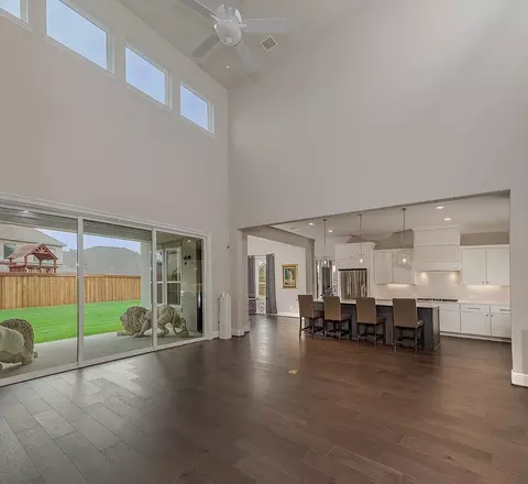 Living - 5361 Cherry Spring Dr, Spring, TX 77386 photo 2 of 4