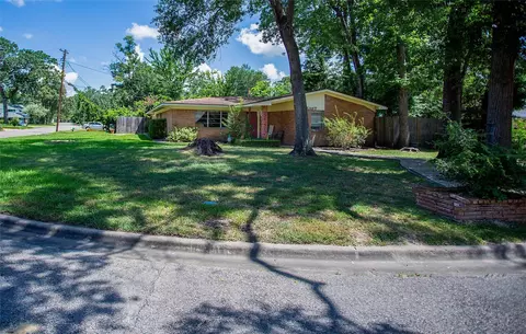 Other - 101 S Woodsway St E, Conroe, TX 77301 photo 1 of 3