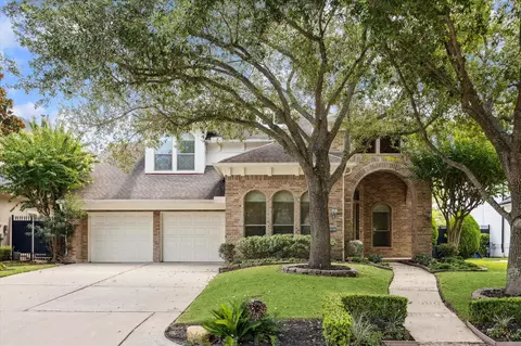 3327 Louvre Ln, Houston, TX 77082