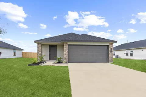 1009 Bluegill Dr, Alvin, TX 77511