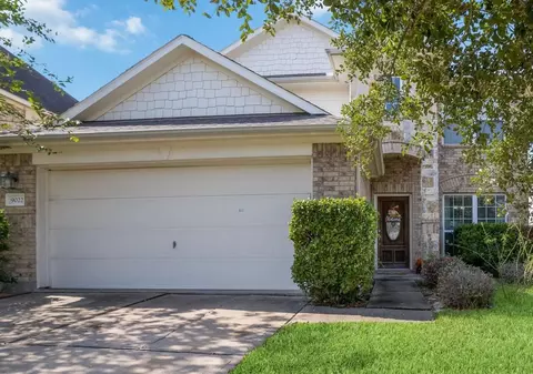 9022 Creeks Gate Ct, Richmond, TX 77407