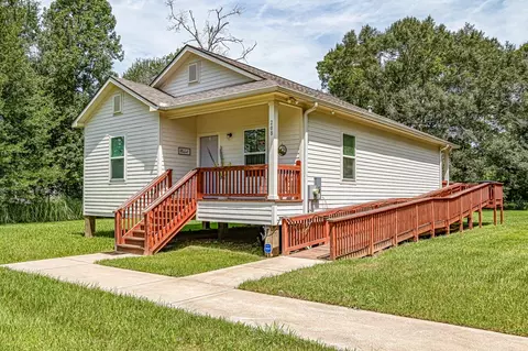 208 County Road 308, Cleveland, TX 77327