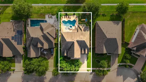 7907 Dunlap Field Ln, Richmond, TX 77407