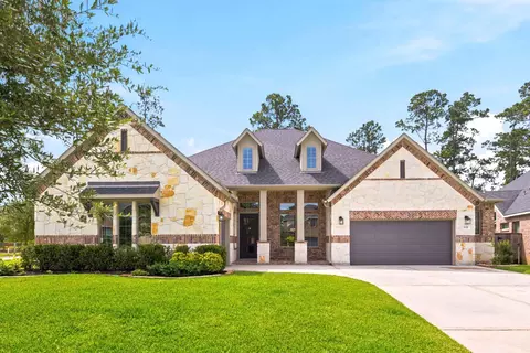 2021 Green Terrace Ln, Pinehurst, TX 77362