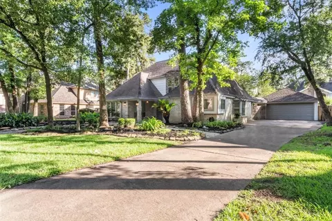 Exterior - 9543 Enstone Cir, Spring, TX 77379 photo 3 of 5