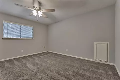 Bedroom - 6522 Castle Pine Ln, Spring, TX 77379 photo 4 of 7